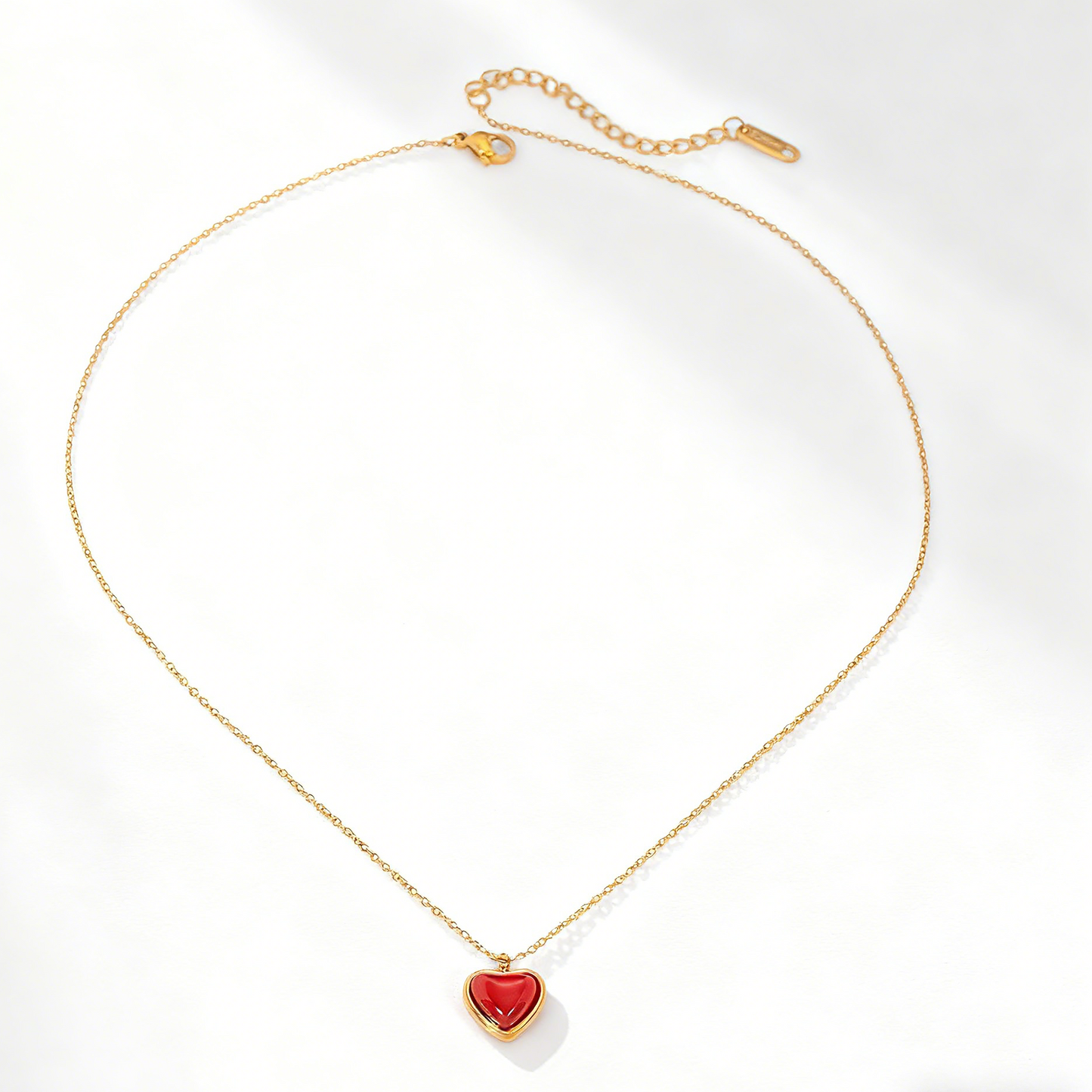 RED AGATE MINI HEART NECKLACE